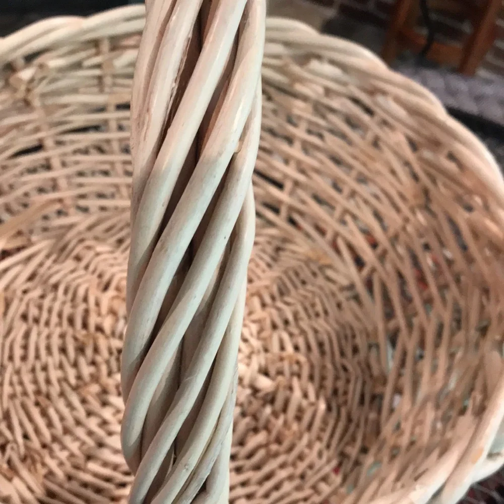 White Basket Large Sturdy Handle